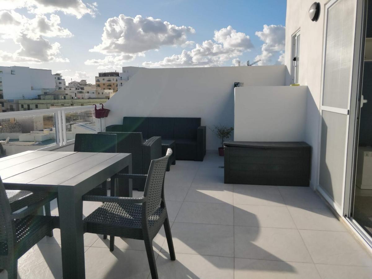 Appartement Sea View Penthouse With Large Terrace Irom1-1 à Marsaskala Extérieur photo