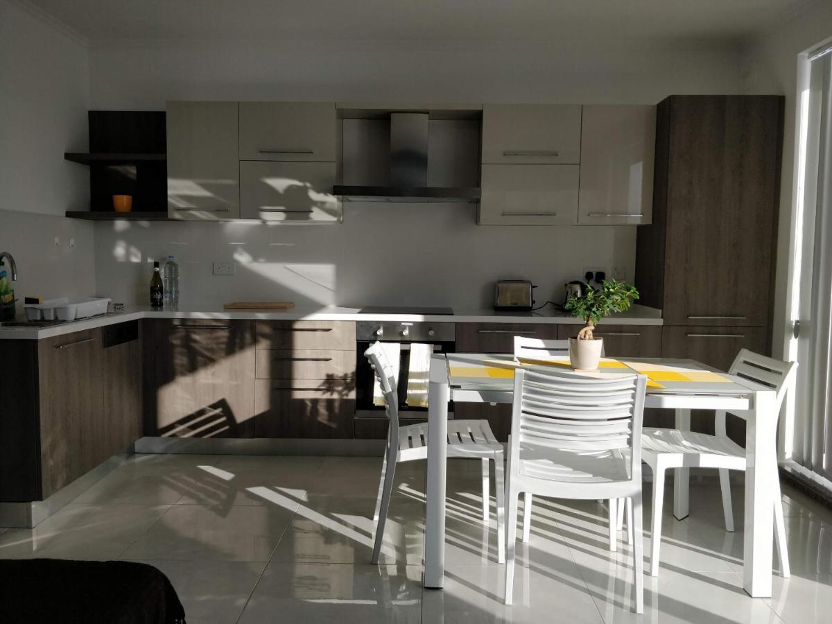 Appartement Sea View Penthouse With Large Terrace Irom1-1 à Marsaskala Extérieur photo