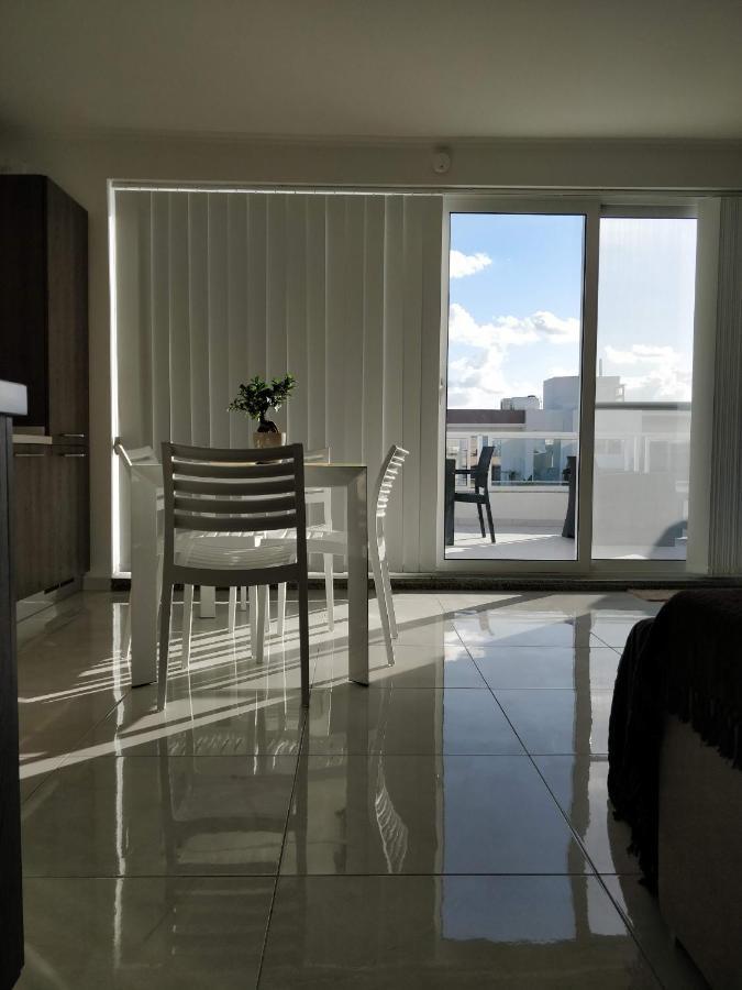 Appartement Sea View Penthouse With Large Terrace Irom1-1 à Marsaskala Extérieur photo